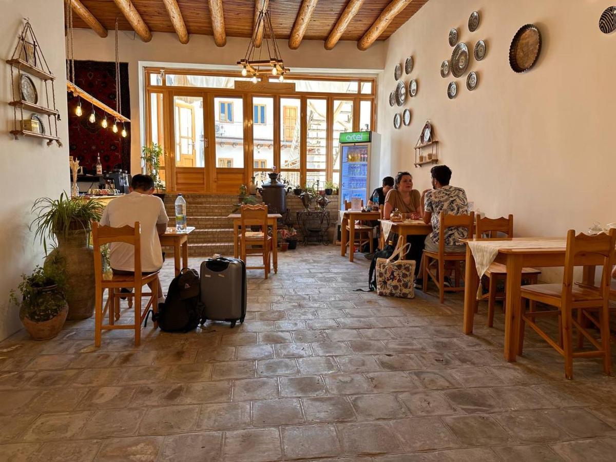 Sarrafon Guest House Buchara Buitenkant foto