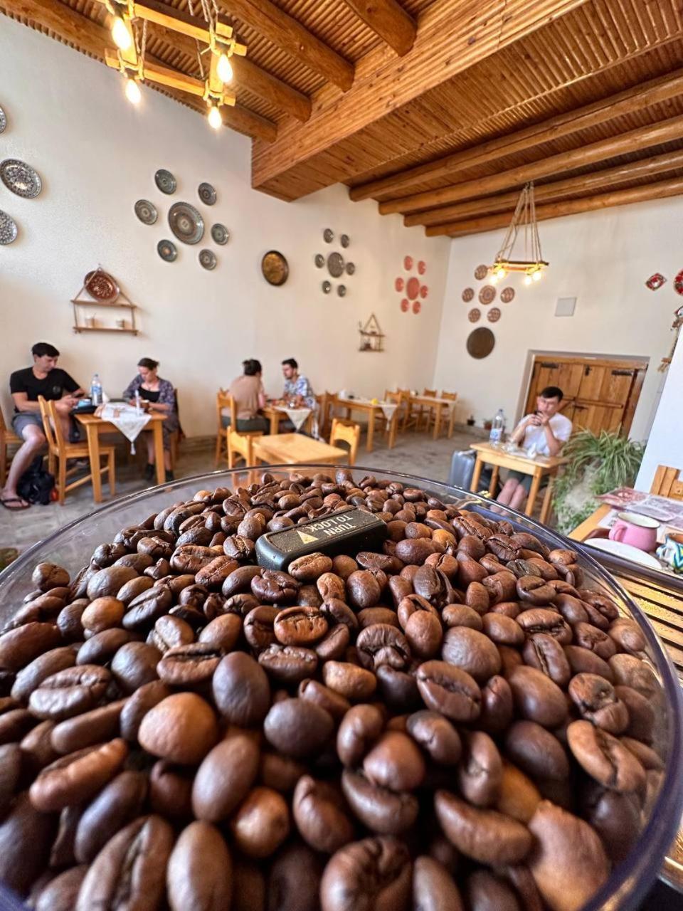 Sarrafon Guest House Buchara Buitenkant foto